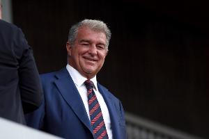 kaiyun-路子多每体：巴萨董事会提供信贷担保，以注册什琴斯尼等三人