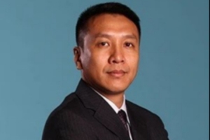 关于李群、原园同志的任命通告