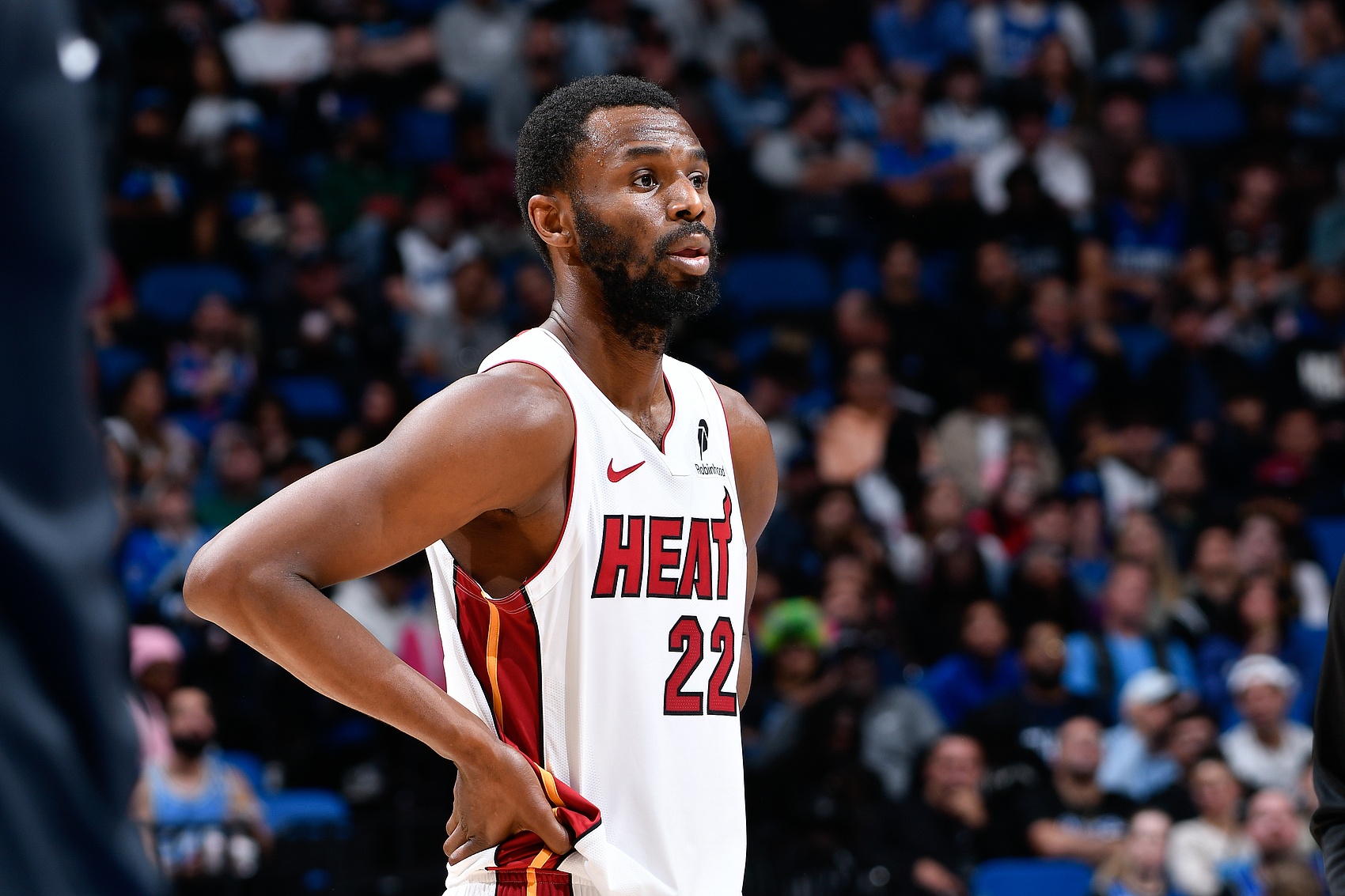 开云体育-就把额度用完了？维金斯上半场9投6中&amp;罚球4中4 砍下18分4板